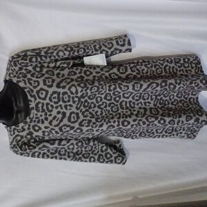 Velvet Torch Leopard Print soft stretchy Dress Round Neck Heathered NWT